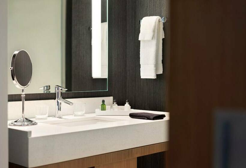 ２ダブルベッドのスタンダードルーム, The Landing Hotel At Rivers Casino & Resort