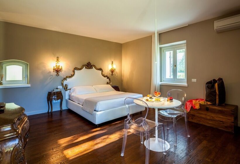 Superior room with lake view, Quercia Belvedere Relais