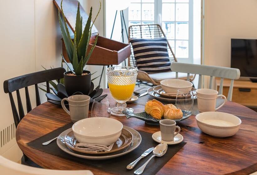 آپارتمان سوپریور 1 خوابه, Almaria   Officina Real Apartments | Chiado
