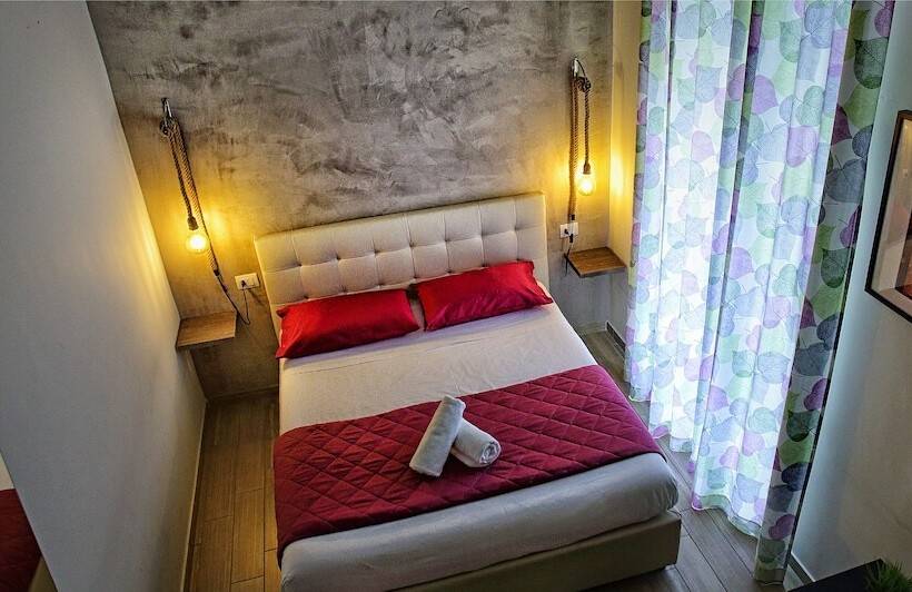 اتاق استاندارد, Napoli City Rooms