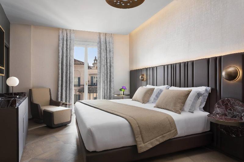 سوییت جونیور, The Pantheon Iconic Rome Hotel, Autograph Collection