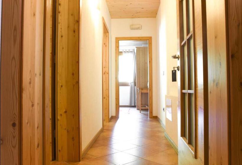 اتاق راحتی سه تخته, Agritur Casteller