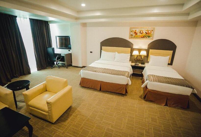 سوییت لوکس, Butuan Grand Palace