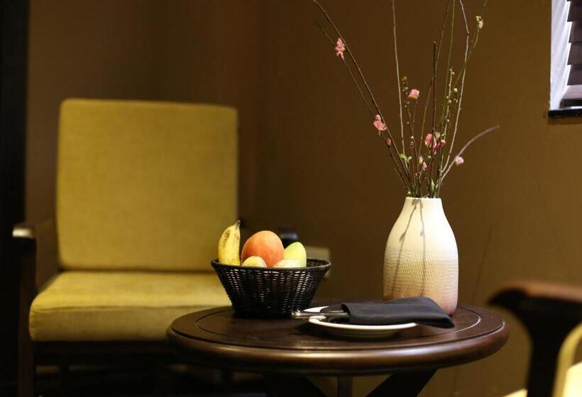 سوییت جونیور با بالکن, Aliana Boutique Sapa Hotel & Spa