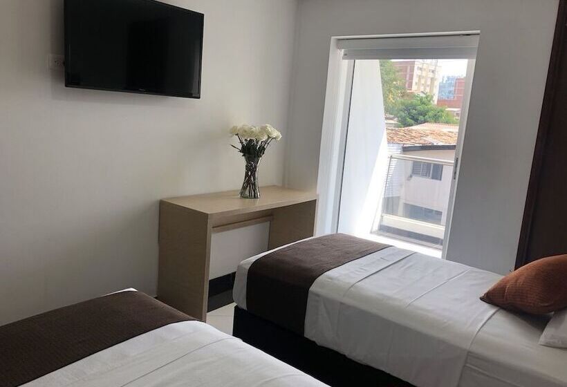 חדר סטנדרט, Csi Medellín