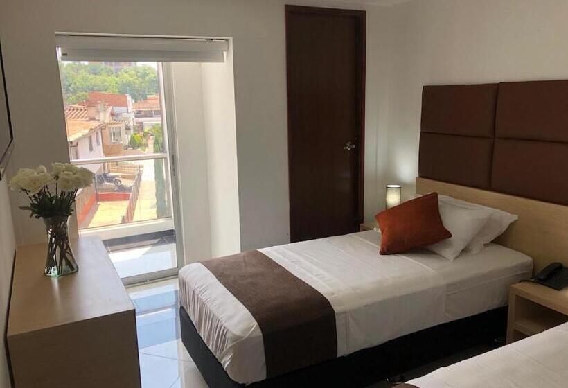 חדר סטנדרט, Csi Medellín