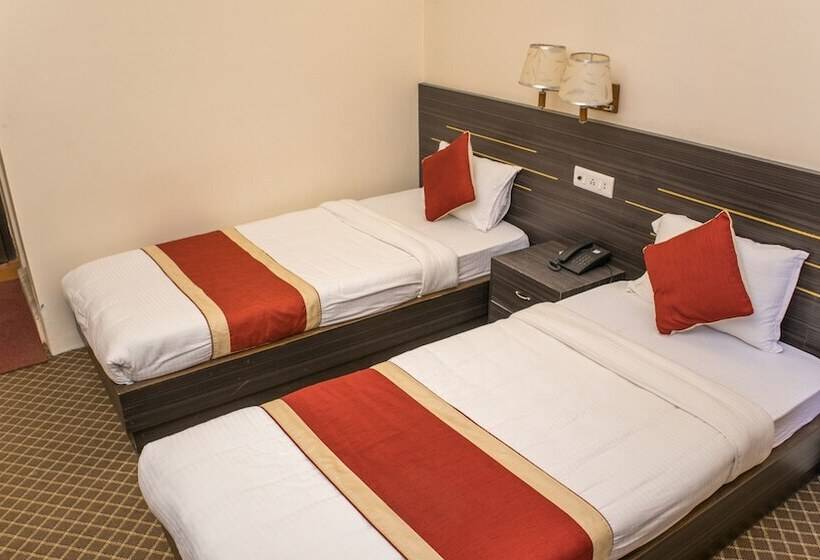 اتاق لوکس, Mirage Inn