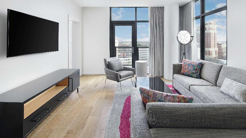 Suite Llit King, Canopy By Hilton Atlanta Midtown