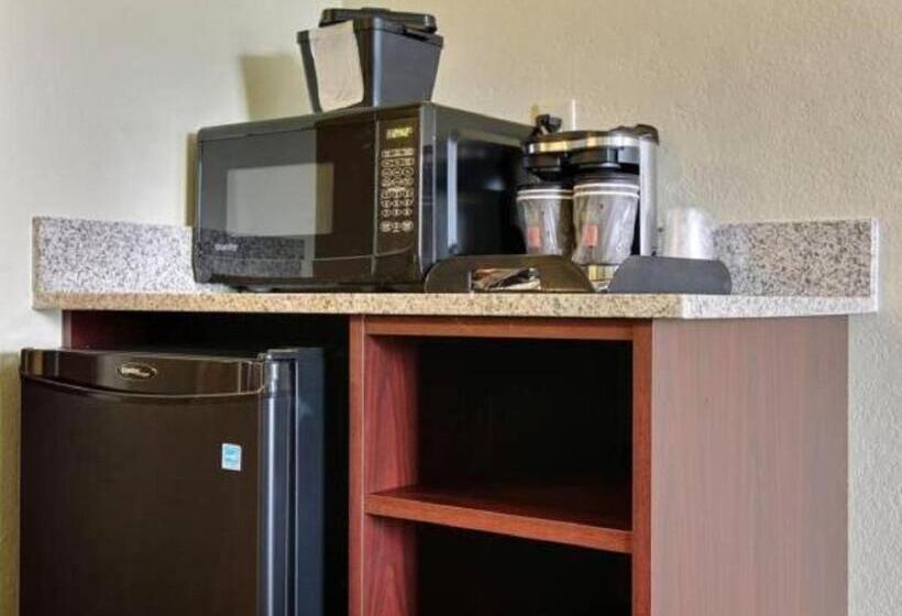 Номер Deluxe, Cobblestone Inn & Suites   Vinton