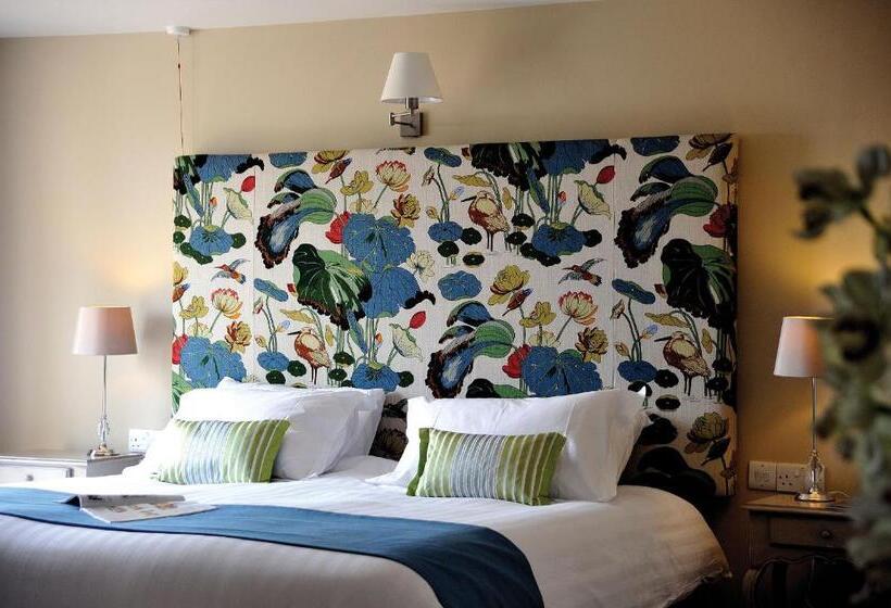 Номер Стандарт Кровать Кинг Адаптированный для Инвалидов, The Pheasant Pub At Gestingthorpe Stylish Boutique Rooms In The Coach House