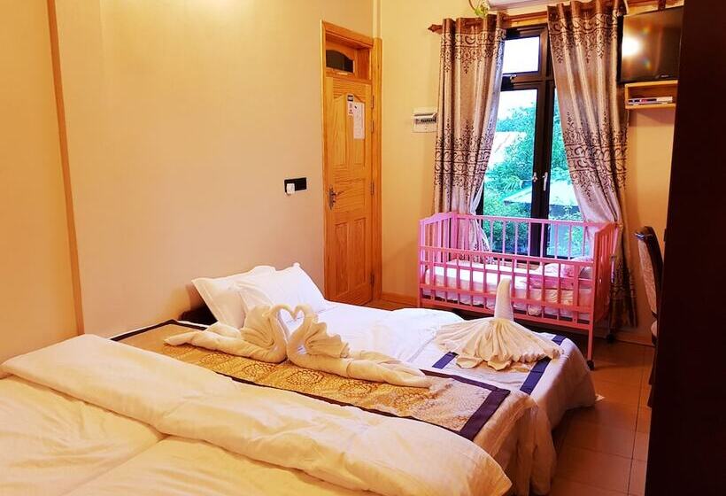 اتاق لوکس سه تخته, Thundee Inn