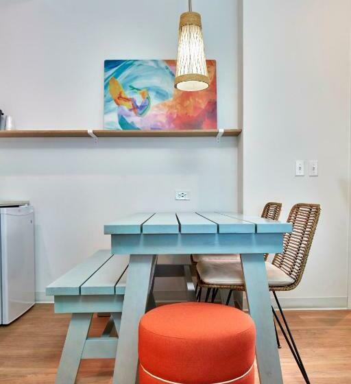 جناح غرفتين نوم, Universal's Endless Summer Resort - Surfside Inn and Suites