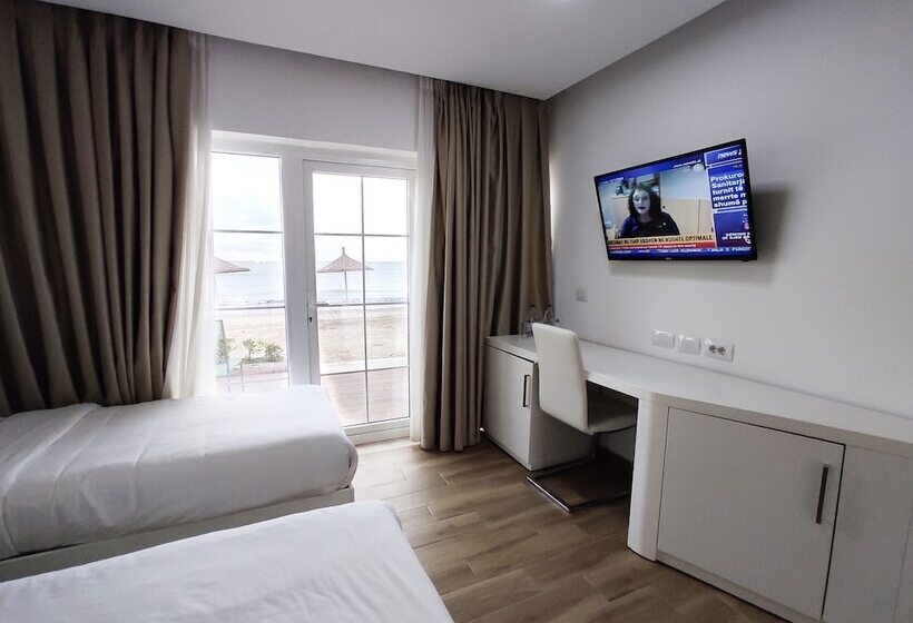 Семейный Номер Superior Вид на Море, Prestige Resort