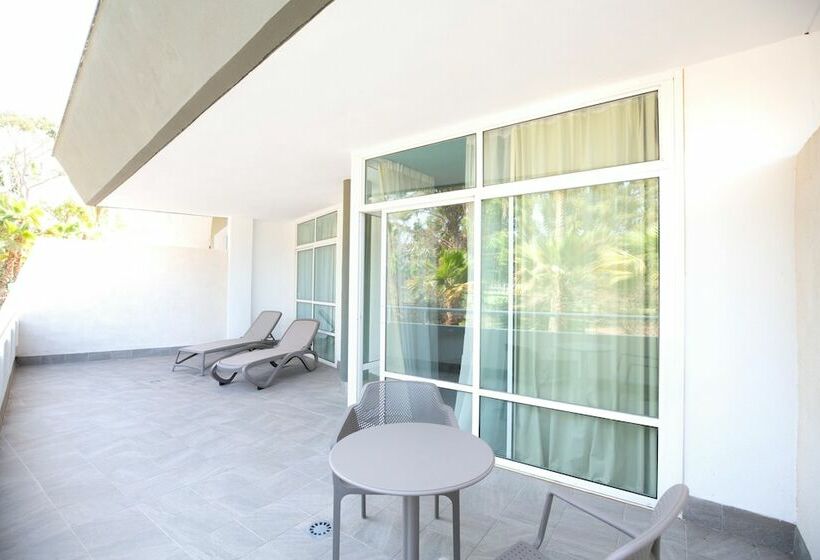 Люкс, Gara Suites Golf & Spa