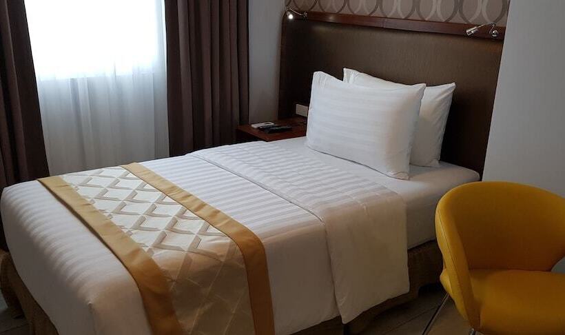 싱글 디럭스 룸, One Central Hotel & Suites