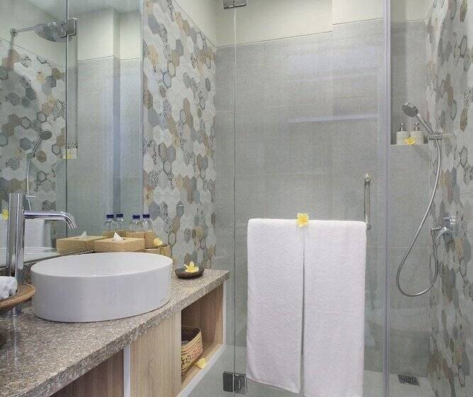 Номер Deluxe, Tapa Tepi Kali Canggu