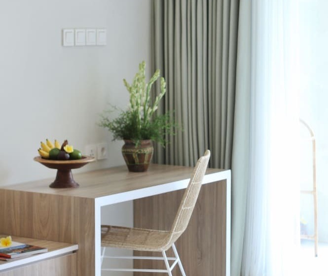 Номер Deluxe, Tapa Tepi Kali Canggu