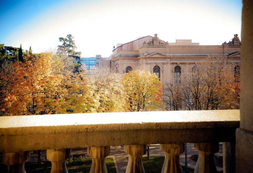 اتاق کلاسیک, Bergamo Inn 43