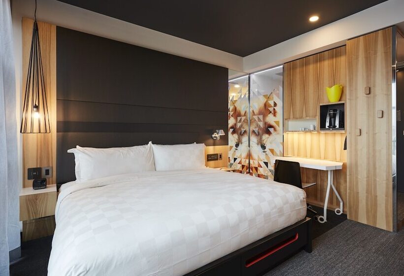 Номер Стандарт Двуспальная Кровать, Alt Hotel Calgary East Village