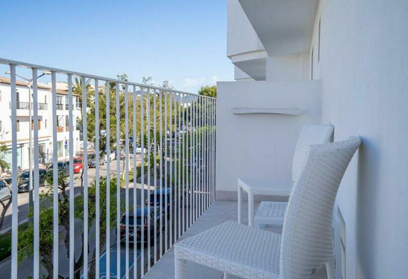 اتاق لوکس با بالکن, Inner Hotel Rupit Adults Only