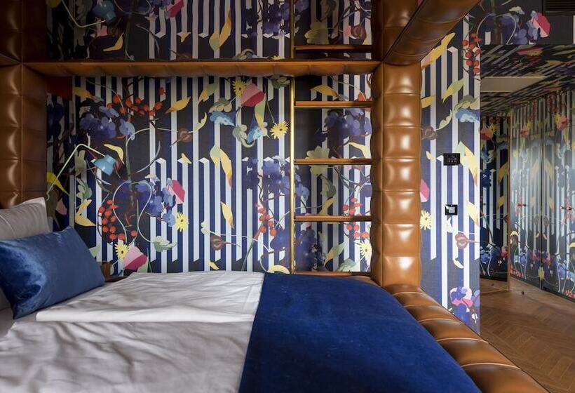 디럭스 룸, Winery & Design Hotel Roxanich