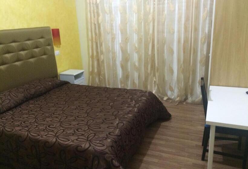 חדר סטנדרט, Tiburtina Hotel Holiday