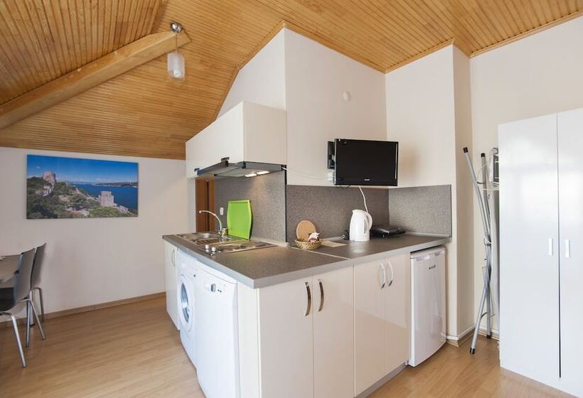 デラックススイート, Blueway Hotel Residence