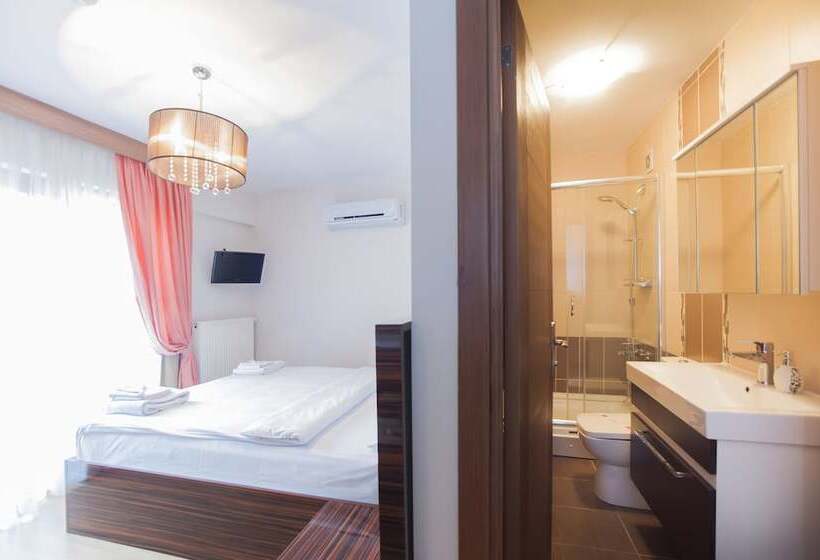 家庭套房, Blueway Hotel Residence