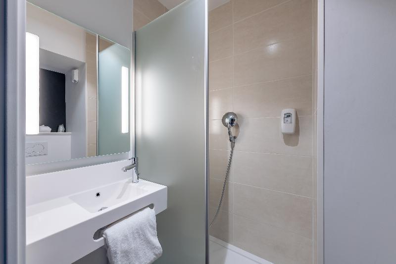 Номер Стандарт Трехместный, B&b Hotel Bordeaux Centre Gare Saint Jean