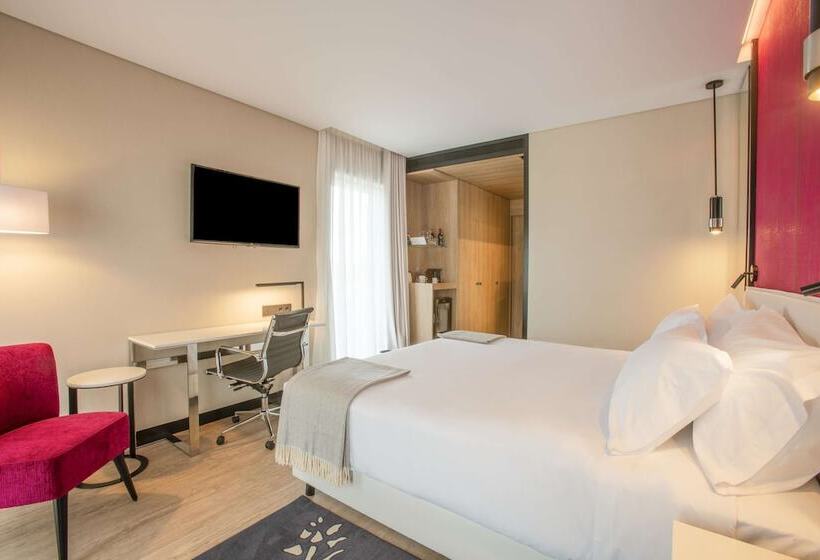 اتاق سوپریور, NH Porto Jardim