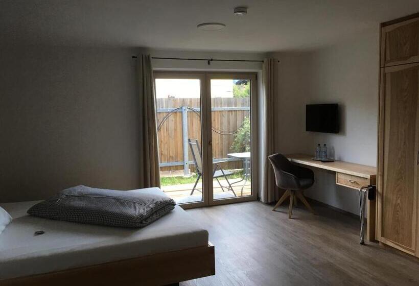 Номер Стандарт, Gaestehaus Richter