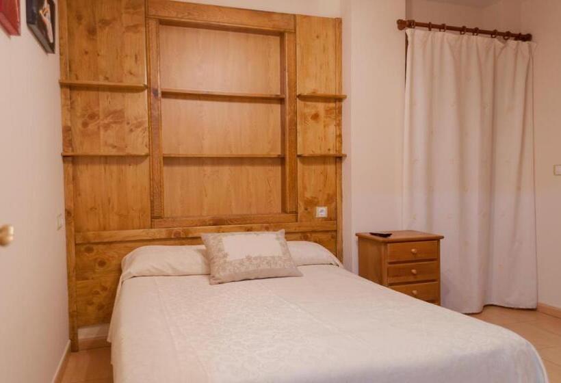 اتاق استاندارد, Hostal Tribal