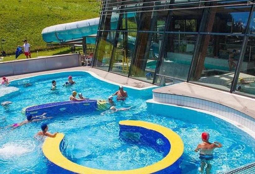 Семейный Номер Вид на Сад, Residence Villa Stella