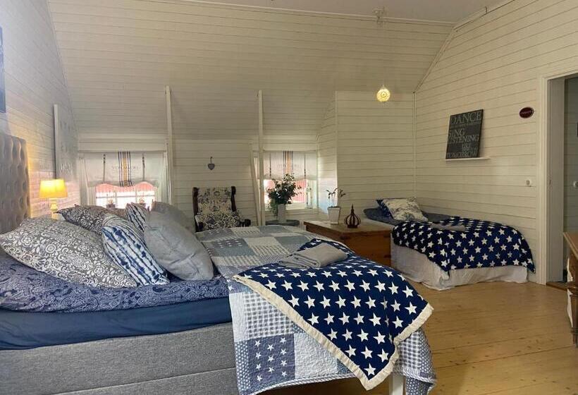 Familie Suite, Bashults Gård