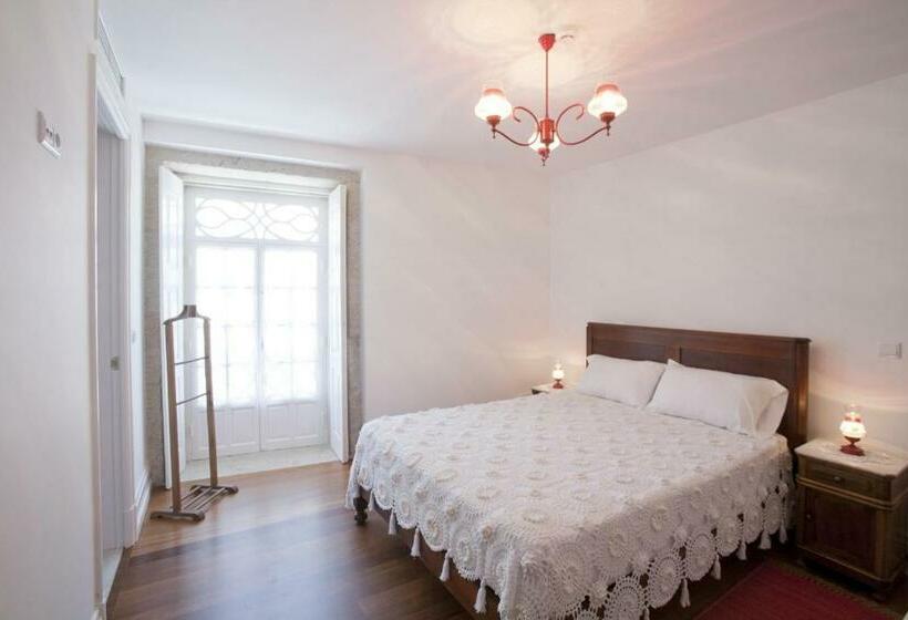 Habitació Estàndard, Mercearia Da Vila