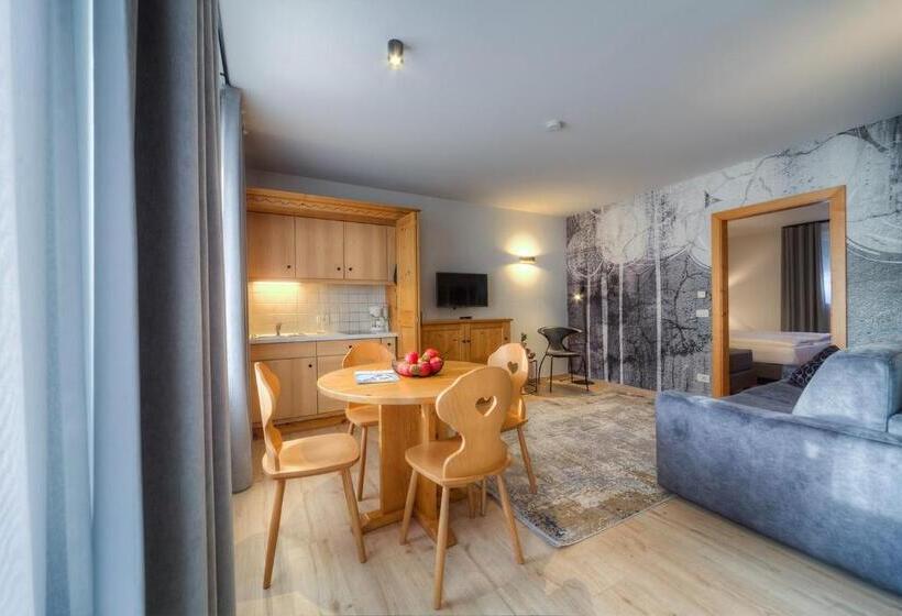 Апартаменты 1 Спальня, Eden Apartments