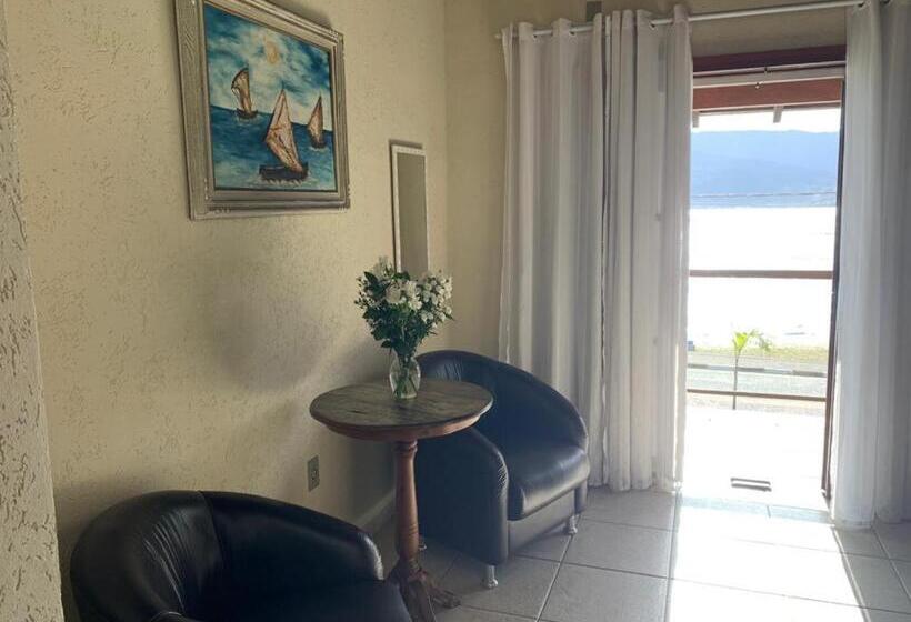 バルコニー付きスタンダードルーム, Pousada Irmaos Do Mar