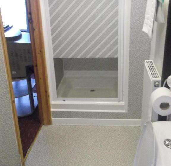 Семейный Номер, Happy Days Guesthouse