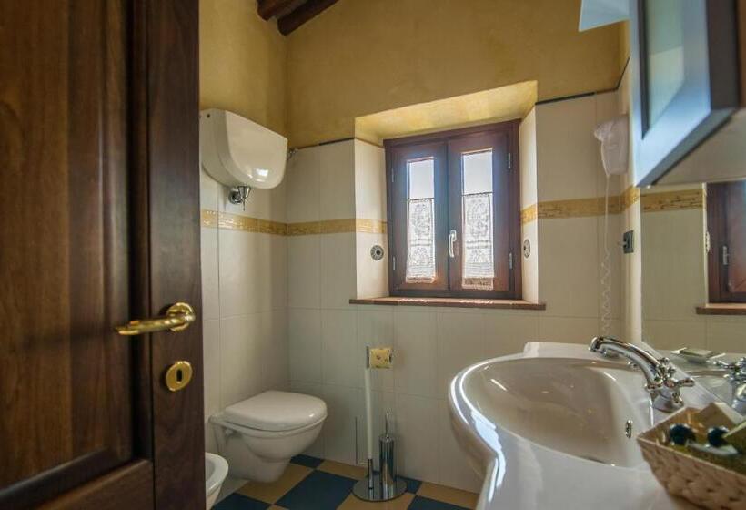 Полулюкс с Балконом, Agriturismo Borghetto Il Montino