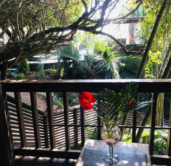 스위트, Pousada Aloha Beach House