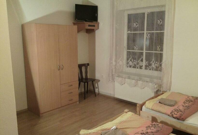 Номер Стандарт Трехместный, Hostinec Peterka