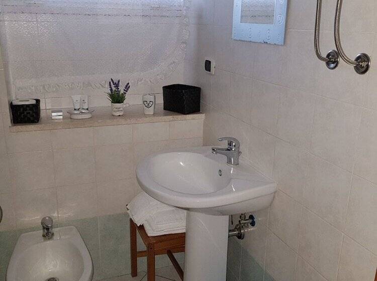 Студия Стандарт, Agriturismo Torre Flavia