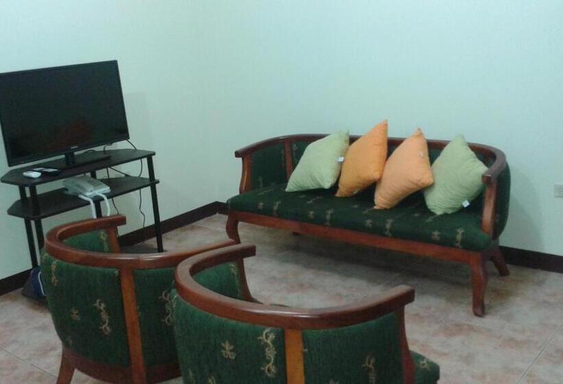Люкс 2 Спальни, Hostal Casa Cascada