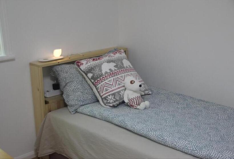 اتاق استاندارد, All In One Guesthouse