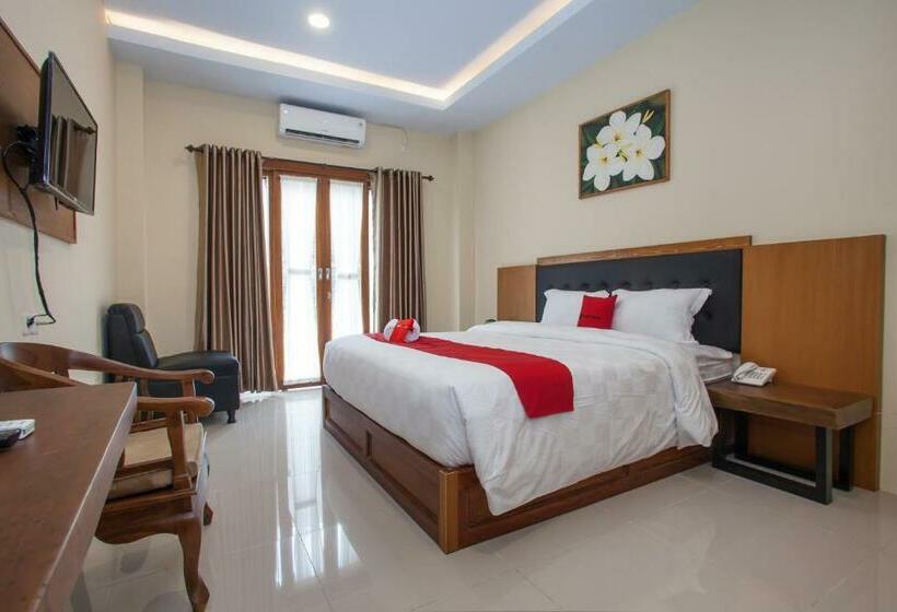 Номер Стандарт, Reddoorz Premium @ Jalan Cengkeh Malang