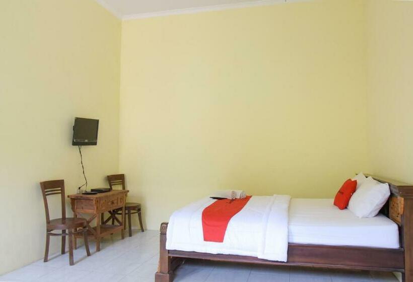Номер Стандарт, Reddoorz Syariah Near Balai Kota Probolinggo 2