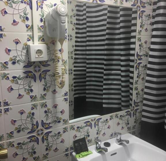 اتاق استاندارد, Hostal Alcobia