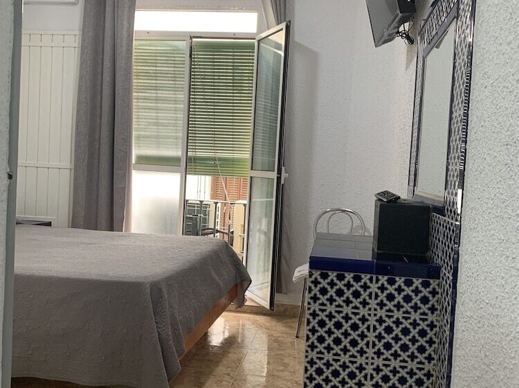 اتاق استاندارد, Hostal Alcobia