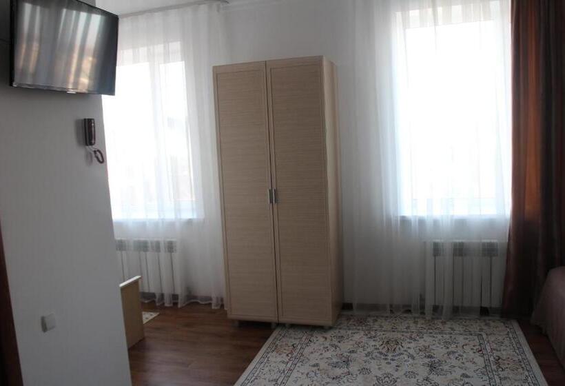 Economy Triple Room, апарт отель Welcome