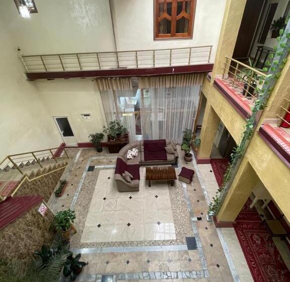 اتاق لوکس یک تخته, Al Mansur